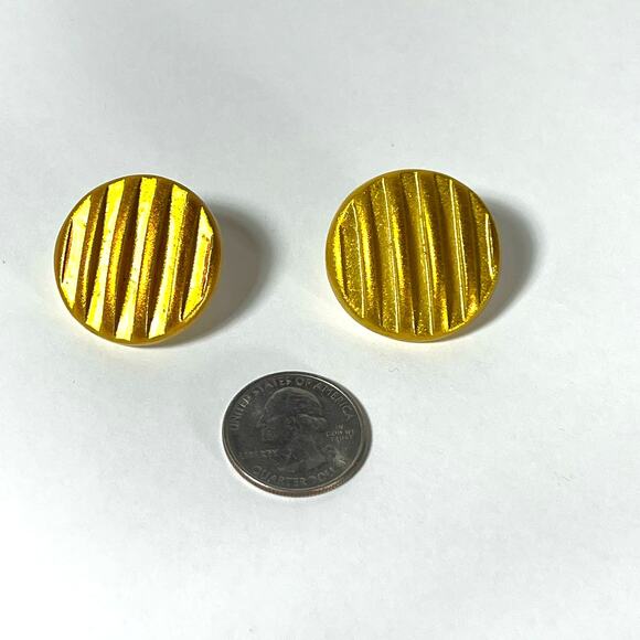 Gold Painted Earrings, Vintage Round 1 1/4" inches Deep Ridges Plastic Pierced - Picture 2 of 6